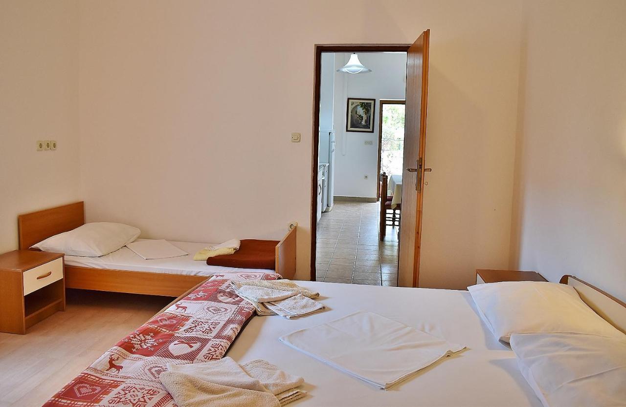 Apartament Banjol Eksteriør billede